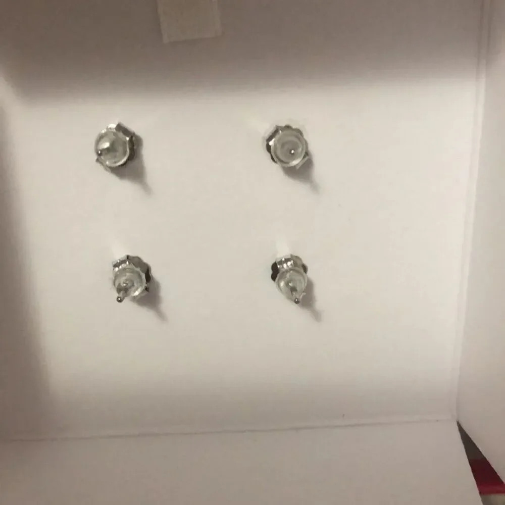 Heart shaped earrings Sterling silver 925 two pair new